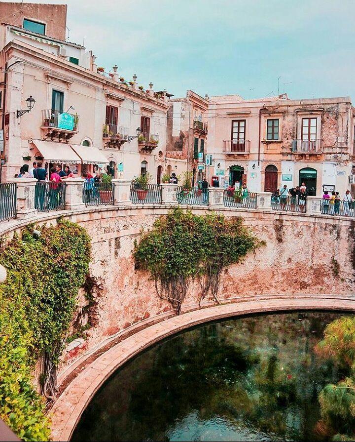 Amuni' Sicily Guest House Συρακούσες Εξωτερικό φωτογραφία